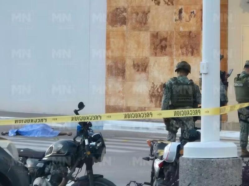 Asesinan a persona en estacionamiento de plaza de Marina Mazatlán