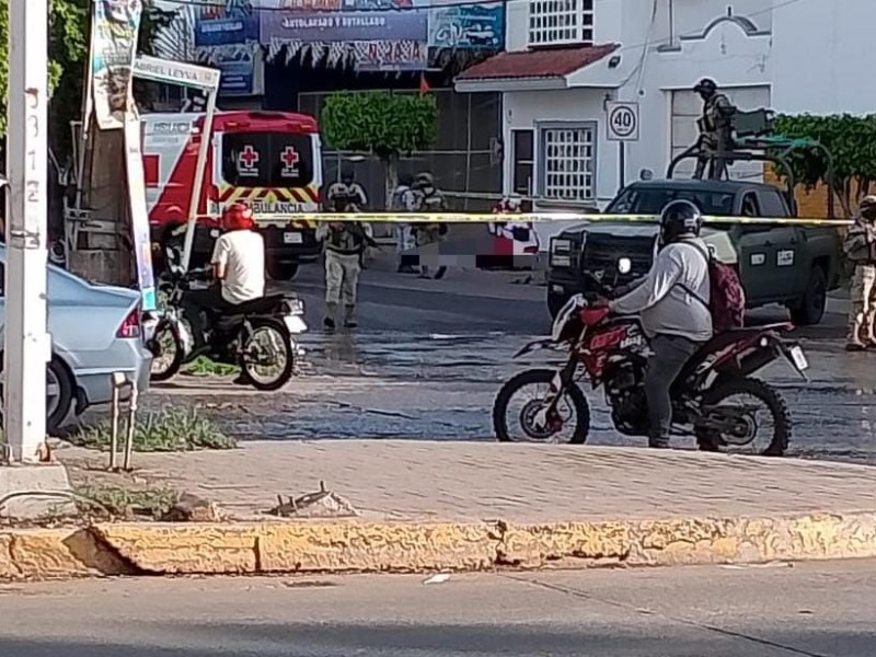 Asesinan a un hombre en la colonia Benito Juárez en Culiacán