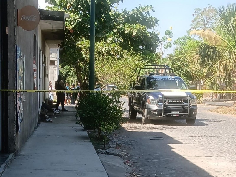 Asesinan a una mujer en la colonia La Albarrada