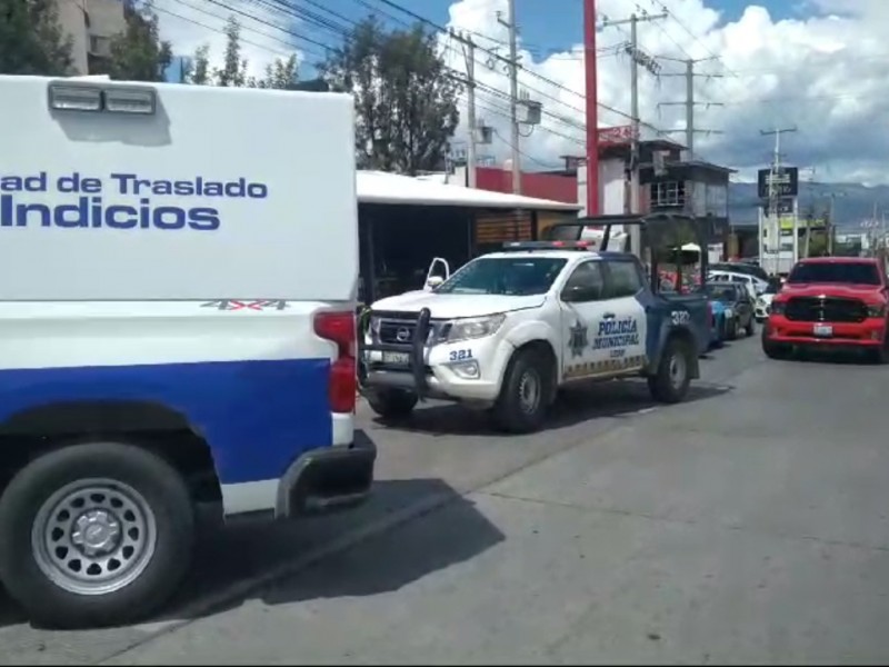 Asesino solitario abate a comensal en restaurante de mariscos