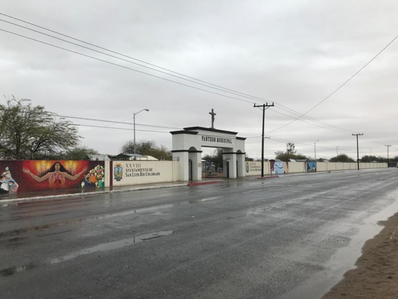 Asesoran terrenos en panteón municipal