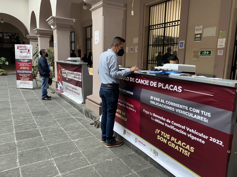 Así puedes realizar canje de placas en Palacio Municipal