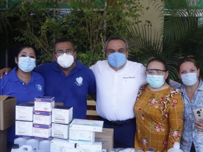 Asociación civil y empresario entregan medicamento al Hospital Pediátrico