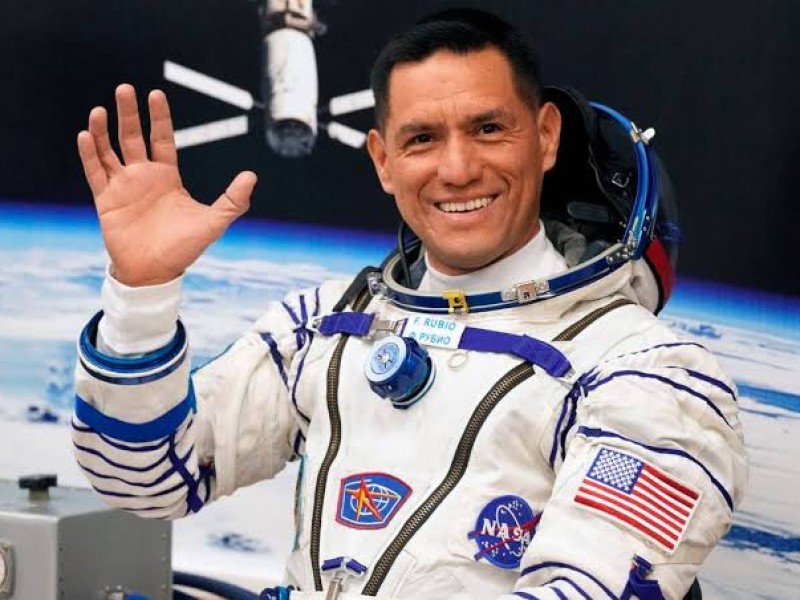 Astronauta Frank Rubio marcó récord de estadía en el espacio