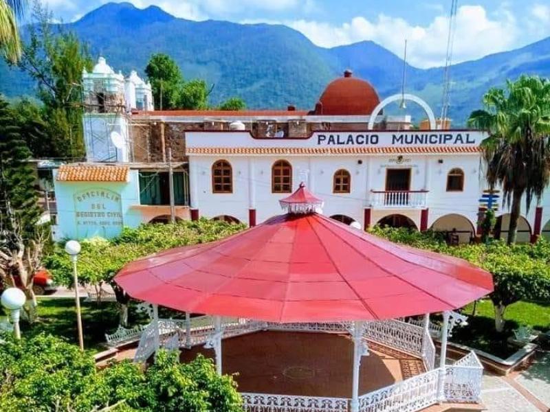 Atacan a balazos comandancia municipal de Santo Domingo Petapa