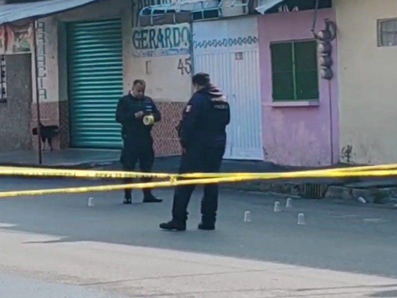 Atacan a balazos a dos hombres en Nezahualcóyotl