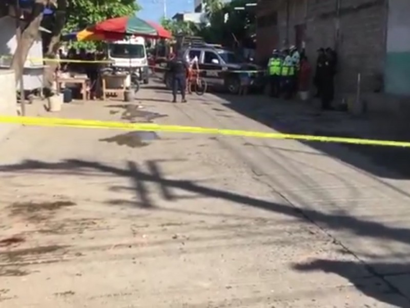 Atacan a balazos a vendedora de tamales en Juchitán