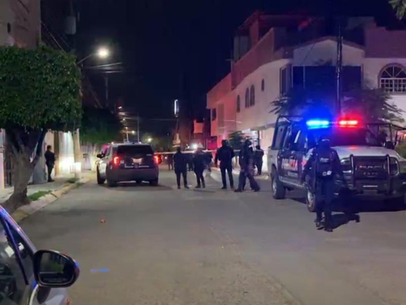 Ataque armado deja tres hombres heridos y uno sin vida