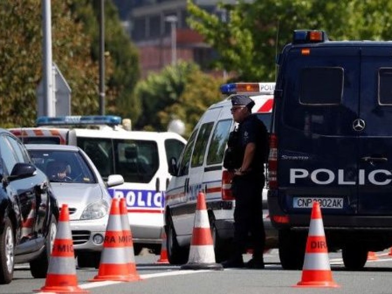 Ataque con cuchillo en Francia deja un muerto