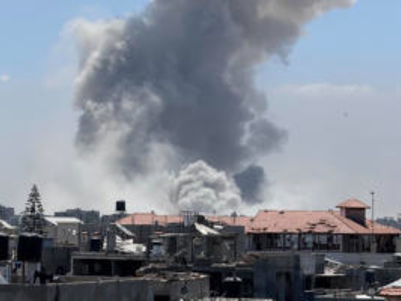 Ataques israelíes matan al menos a 37 gazatíes