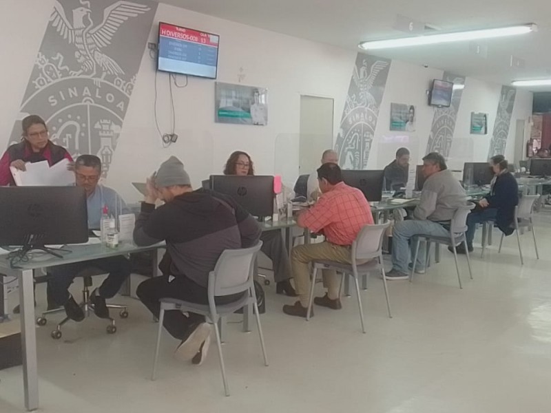 ¡Atención contribuyentes! Invitar a realizar pago de refrendo vehicular