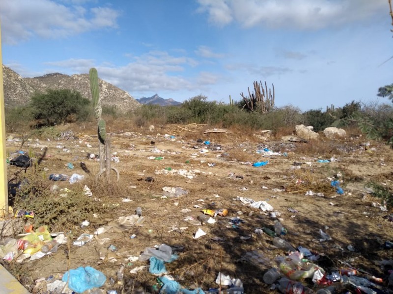 Atender alumbrado, basura y fugas, pide Puerto Nuevo