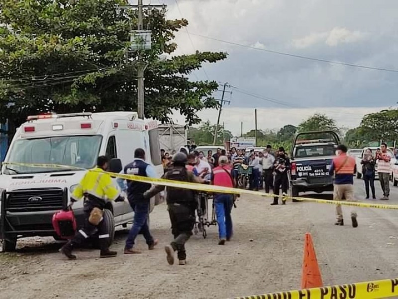 Atentan contra familia en Pueblo Nuevo