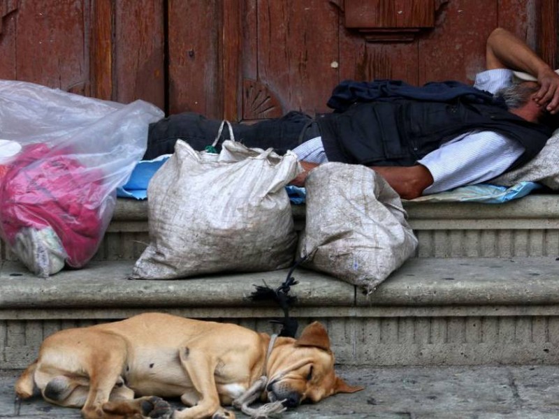 Atiende Dif León a 52 personas en situación de calle.