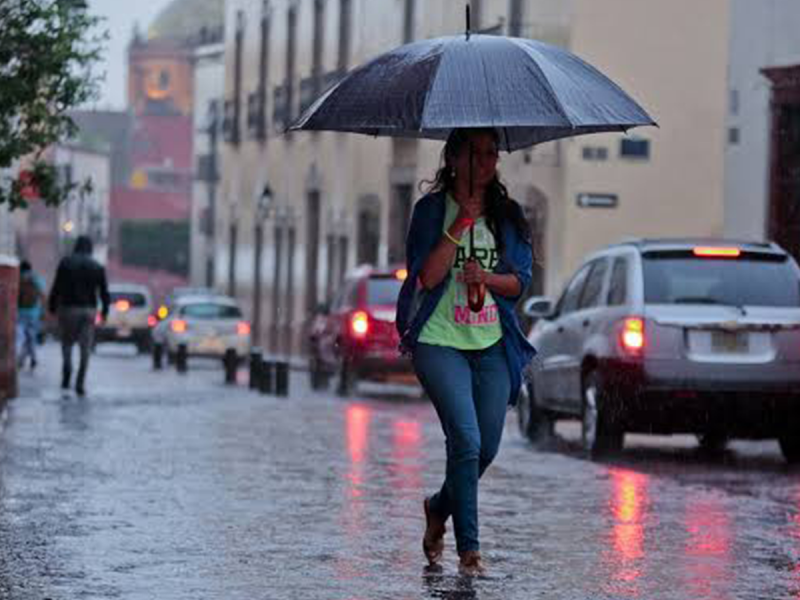 Atiende PC 3 reportes tras lluvias este miércoles