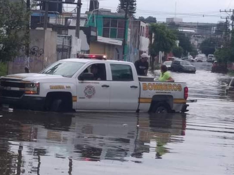 Atiende PC Morelia inundación en colonia Prados Verdes