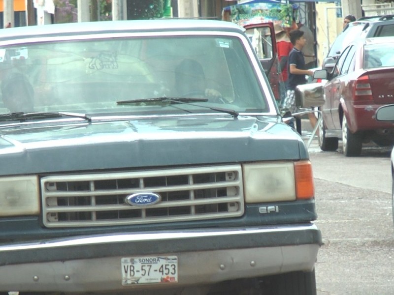 Atiende Seguridad Pública casos de robo de placas