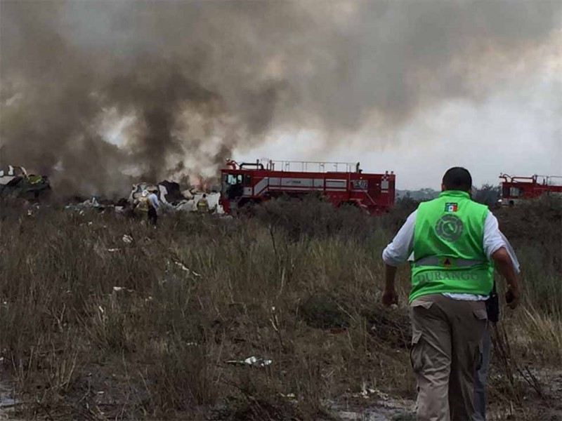 Atienden a lesionados por avionazo en Durango