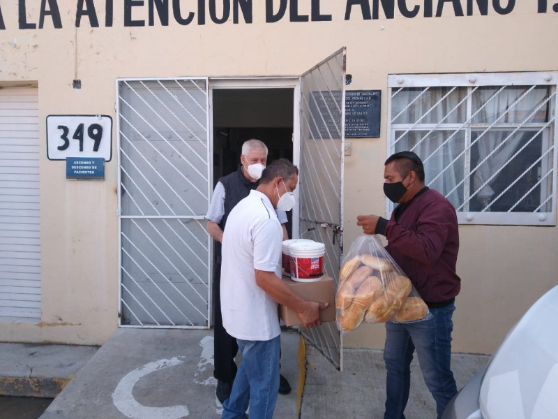 Atienden peticiones de Casa Hogar de Adultas Mayores