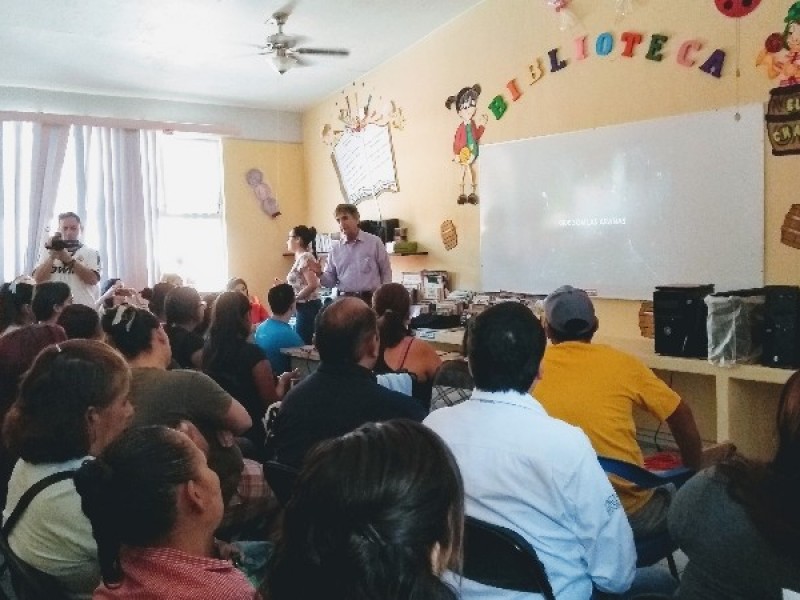 Atienden salud y educación plaga de arañas