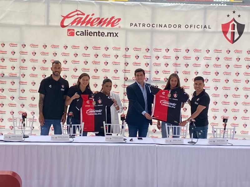 Atlas FC firma alianza comercial con Grupo Caliente