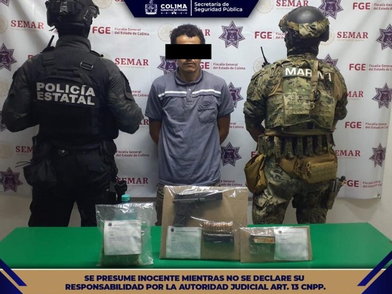 Atrapan a sujeto con arma y cartuchos útiles en Manzanillo Atrapan a sujeto con arma y cartuchos útiles en Manzanillo