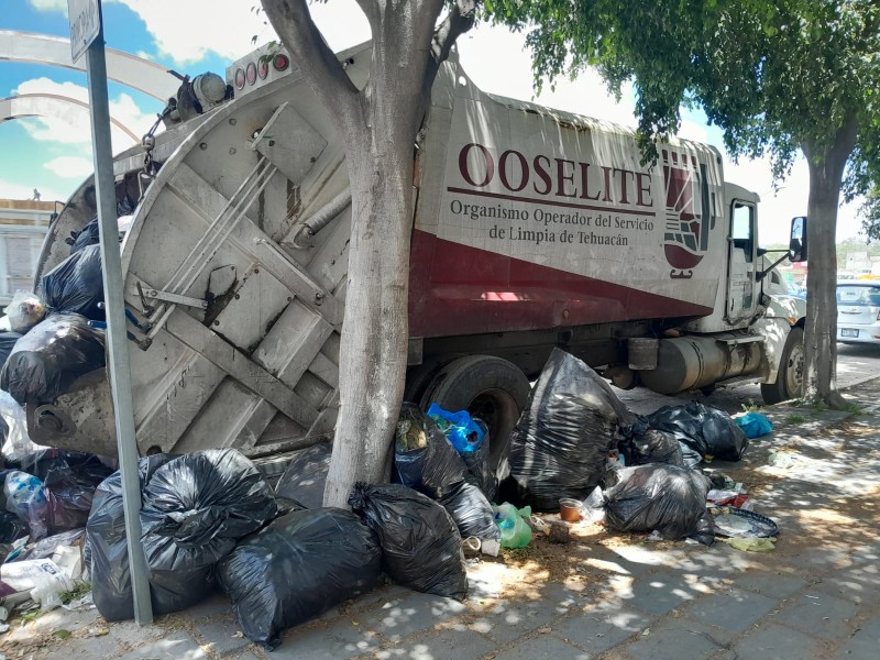 Atrasos en recolección de basura es por camiones descompuestos