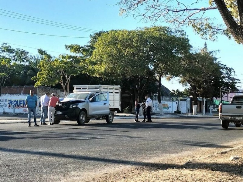 Atropellan a adulto mayor en avenida Insurgentes de Tecomán