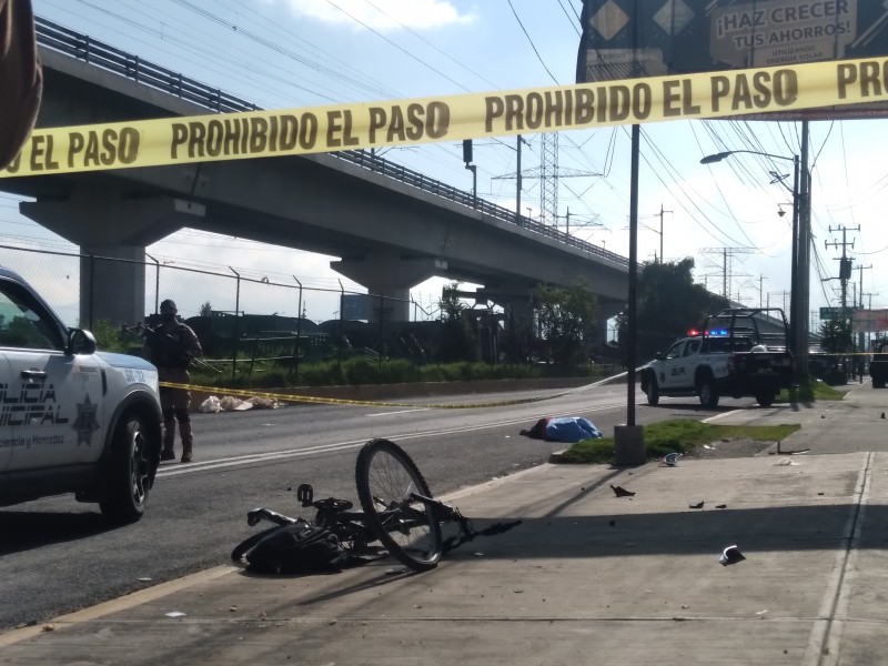 Atropellan a ciclistas en las Torres en San Mateo Atenco