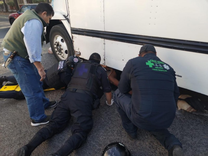 Atropellan a repartidor de carne en Ruiz Cortines