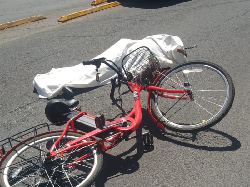 R25 Nueva Visión atropella a ciclista en Av. Nacional