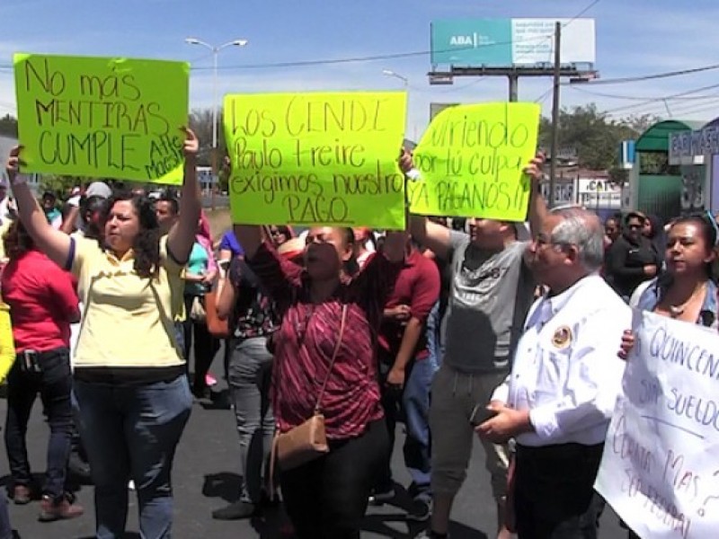 Auditoría federal detuvo pago a docentes de los CENDIS