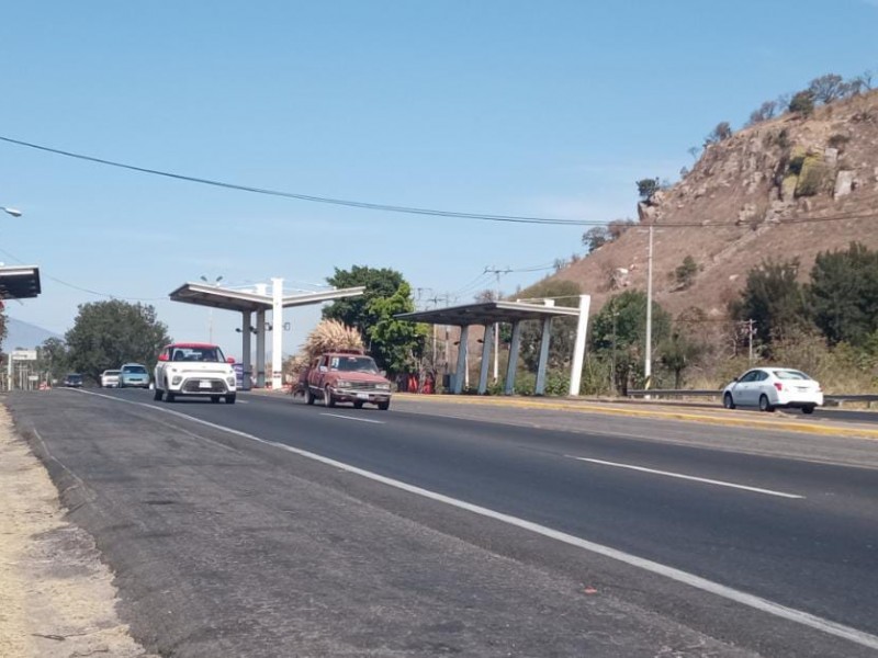 Aumenta 100% el cruce de vacacionistas en caseta a Tepic