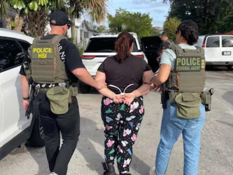 Aumenta 111% cifra de migrantes detenidos en Florida, alerta organización