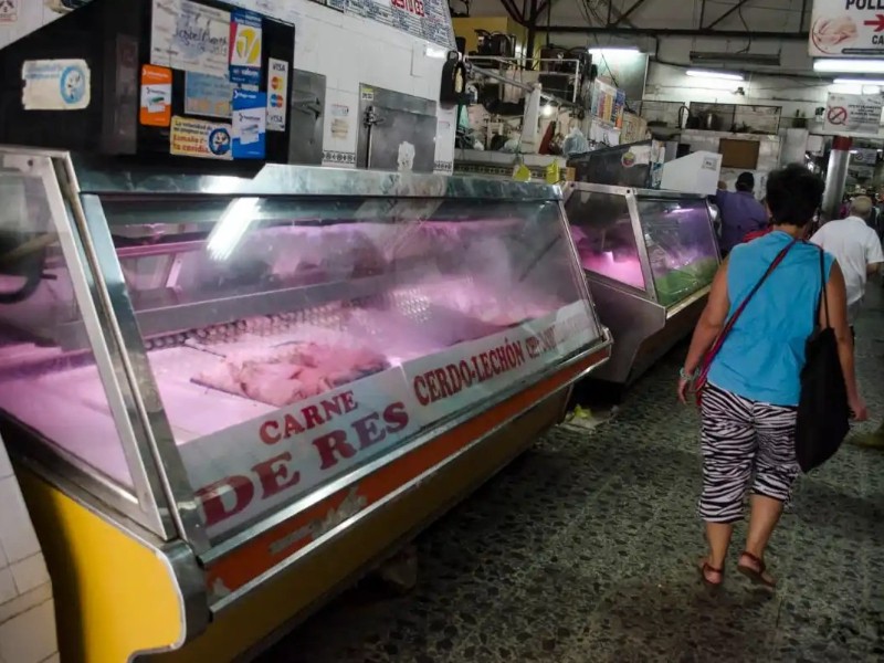 Aumenta 50% el precio de la carne de res, bajan ventas