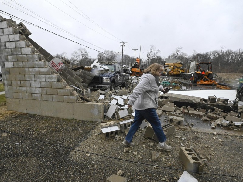 Aumenta a 26 los muertos por tornados en Estados Unidos