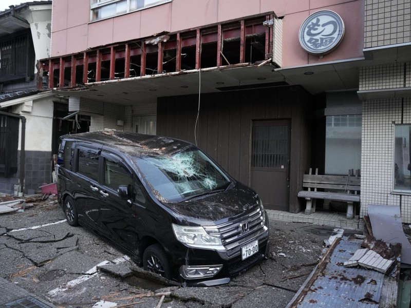 Aumenta a 50 número de muertos por terremoto en Japón