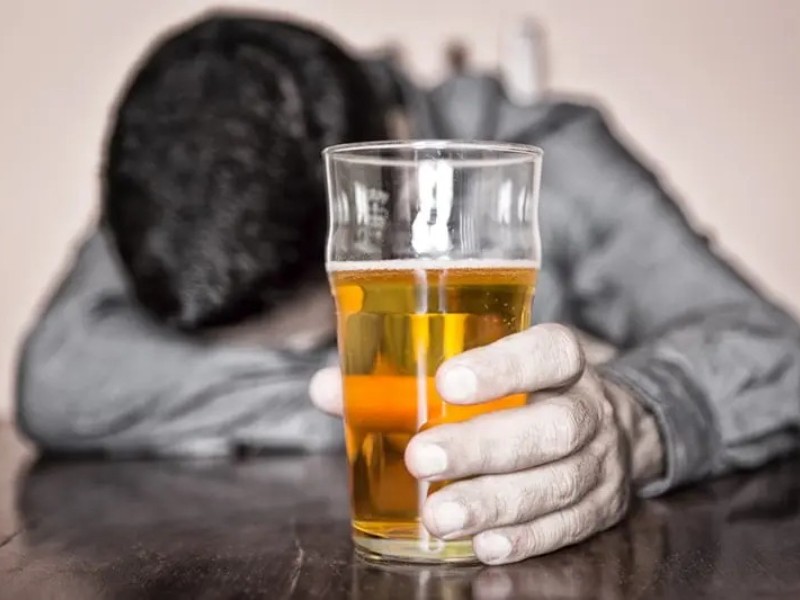Aumenta el consumo de alcohol en adolescentes