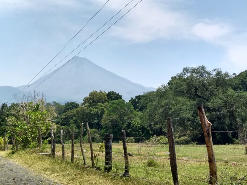 Aumenta actividad explosiva en el volcán de fuego