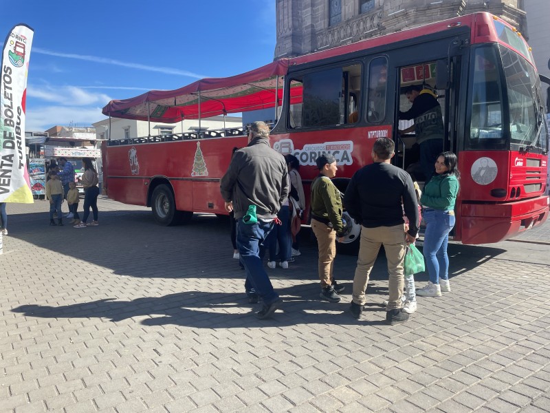 Aumenta movilización de turistas en Tepic por temporada navideña