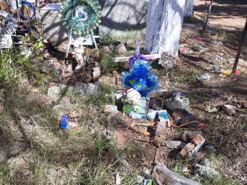 Aumenta número de tumbas abandonadas en Jacona