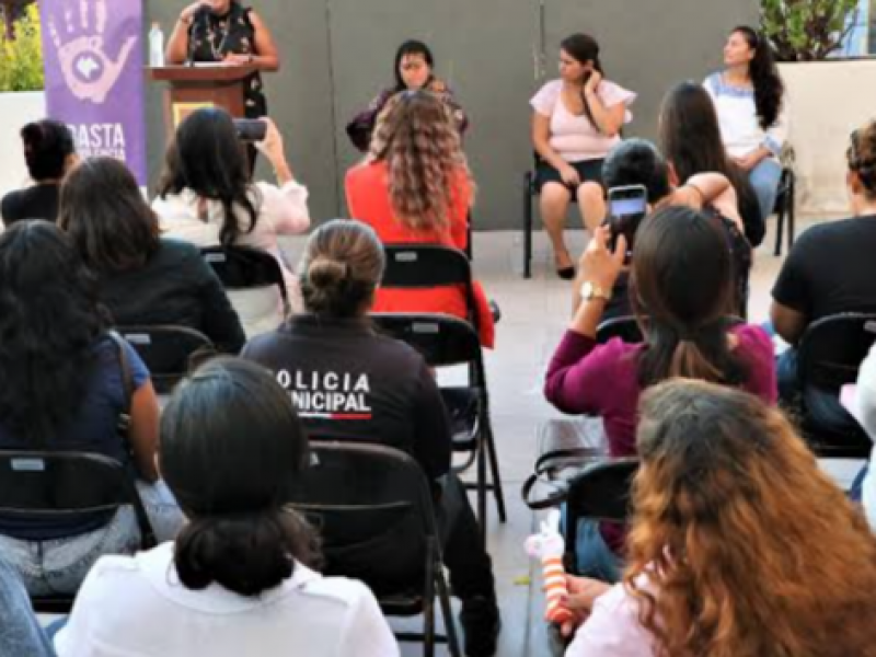 Aumenta participación de mujeres en mundo laboral