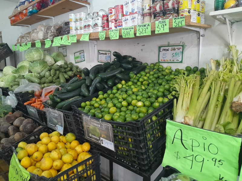 Se dispara precio de limón y tomate