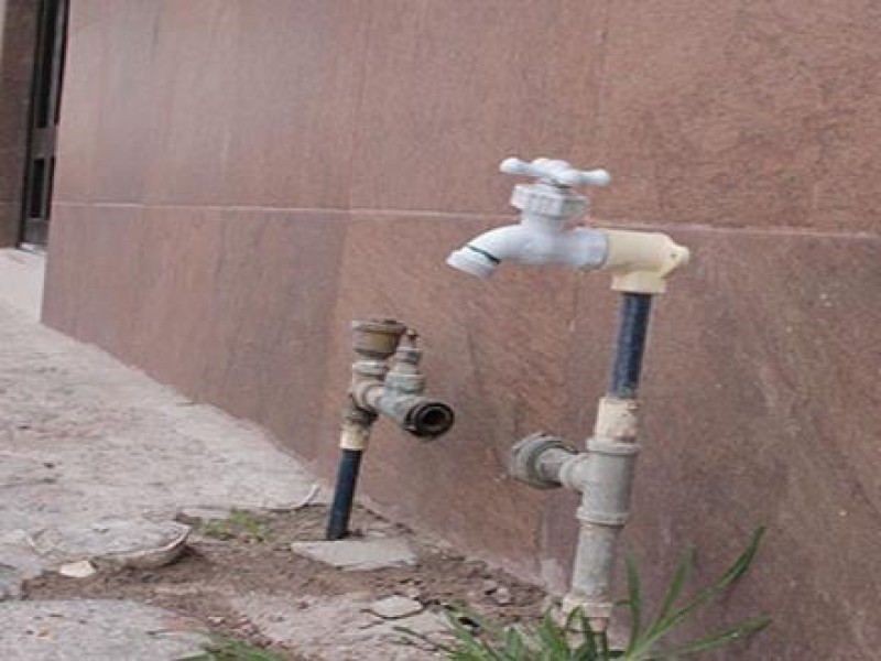 Aumenta robo de medidores de agua en Juchitán