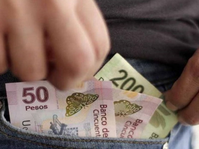 📹Aumenta salario mínimo; de 88 a 102.68 pesos