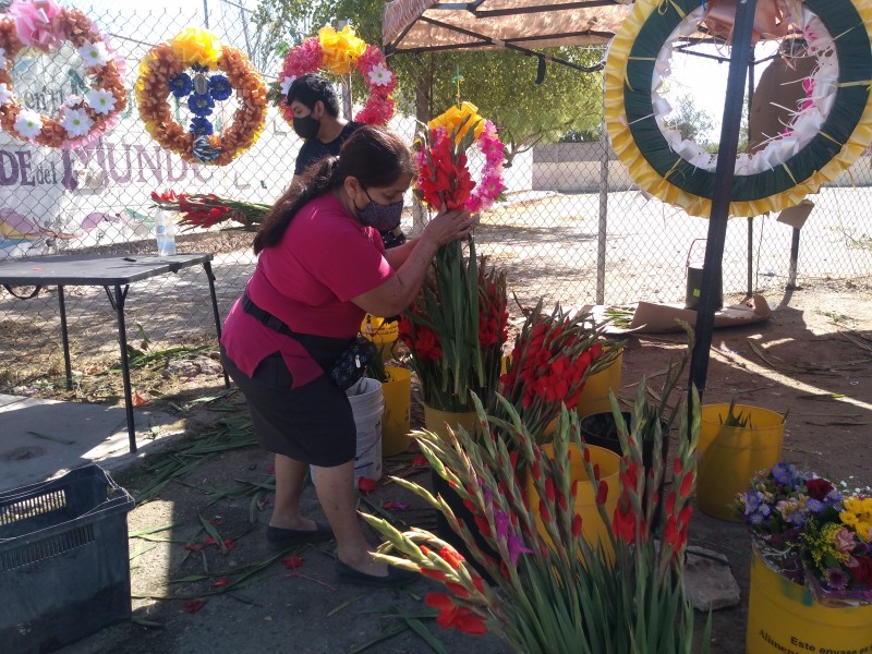 Aumenta un 50% el precio de las flores