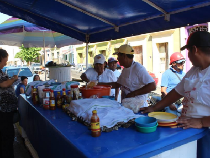 Aumentan 40 puestos para evento 15 septiembre