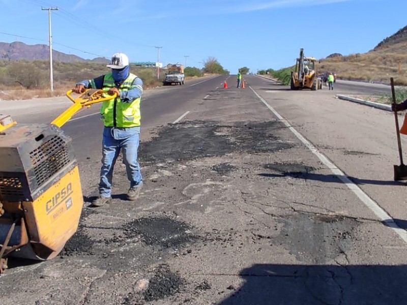 Aumentan acciones de bacheo en Guaymas