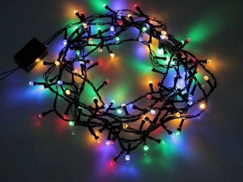 Aumentan cortos circuitos en casa por luces navideñas