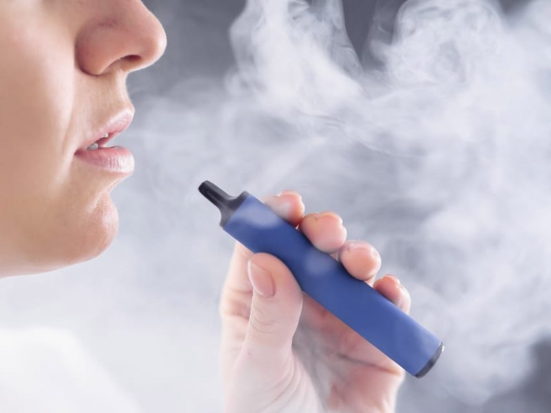 Aumentan padecimientos respiratorios crónicos por uso de vapeadores